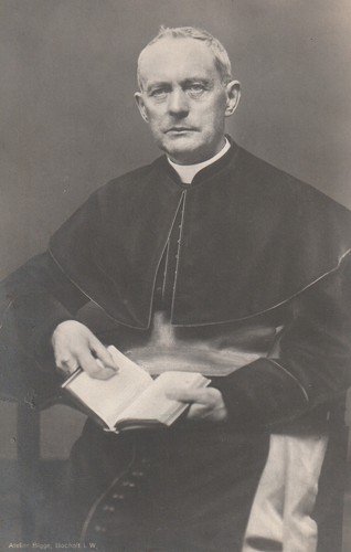 Foto priester pastor - foto, ak