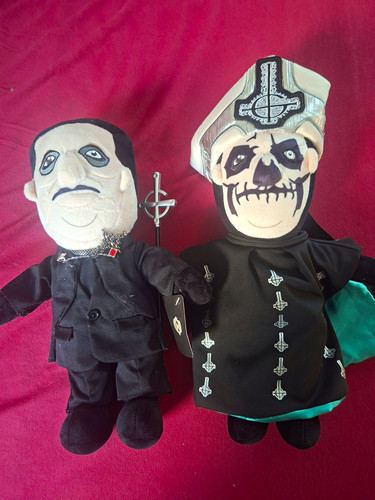 Ghost papa emeritus und - ghost,