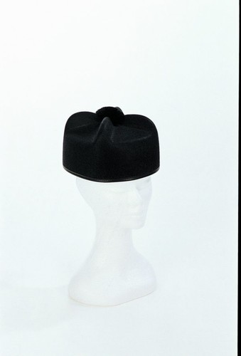 Priester pfarrer pastor bonnet - pastor,