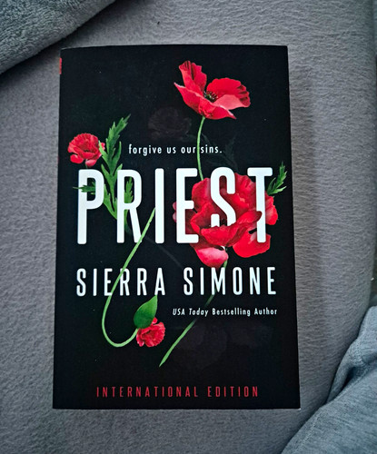 Bloom books priest sierra - –,